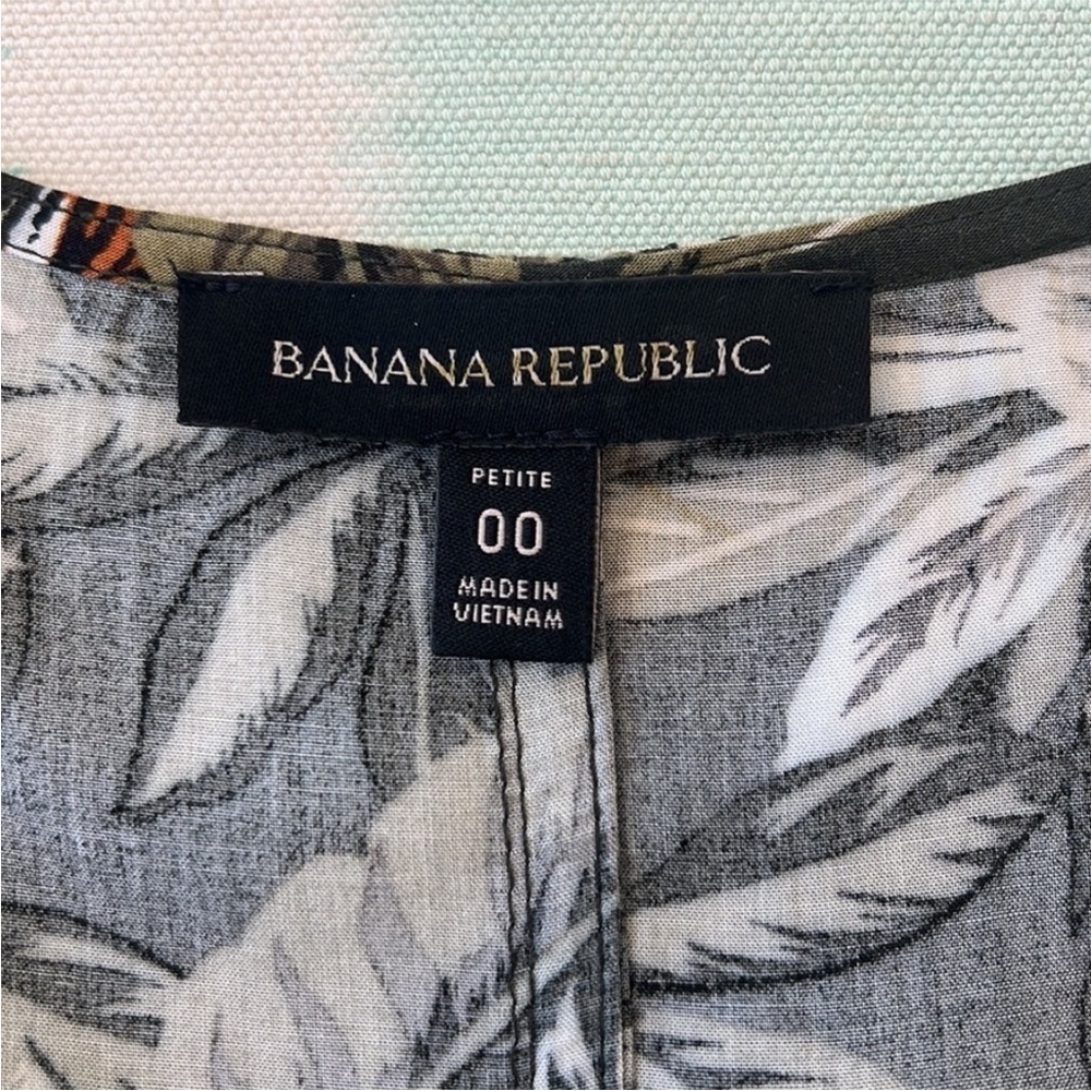 Banana Republic Tiger Leaf Wrap Midi Dress Asymmetrical Hem Petite 00 - Picture 9 of 14